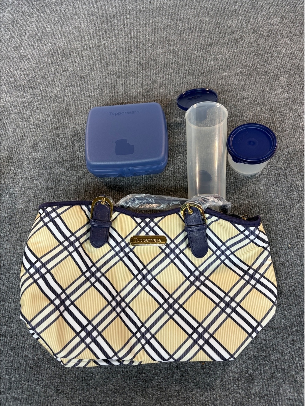 Tupperware Imported Picnic Thermal Lunch Set, 4 Pieces
